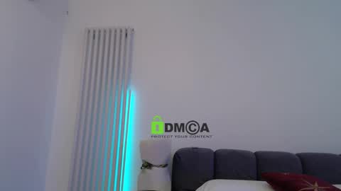 Alexandra online show from 03/12/25, 04:56