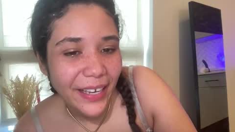 Snapshot of kissandcurrency chatting on 02/26/26, 04:39 Kiss Currency online show from 02/26/26, 04:39