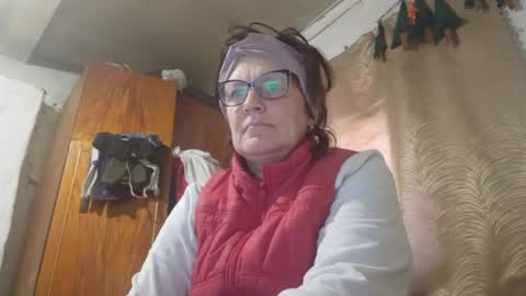 Snapshot of kissandvibe chatting on 04/05/26, 01:52 kissandvibe online show from 04/05/26, 01:52