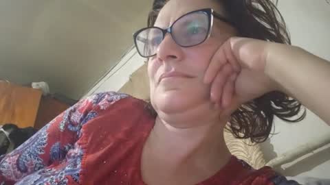 Snapshot of kissandvibe chatting on 04/10/26, 07:29 kissandvibe online show from 04/10/26, 07:29