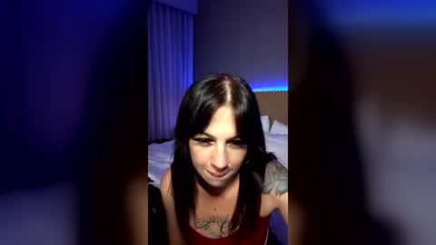 Snapshot of kissedbysnow chatting on 07/10/26, 01:21 KissedBySnow online show from 07/10/26, 01:21