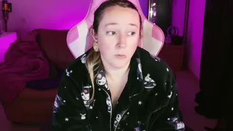 kissica online show from 01/10/25, 06:17