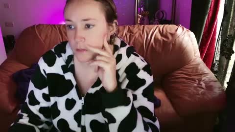 kissica online show from 01/17/25, 09:39