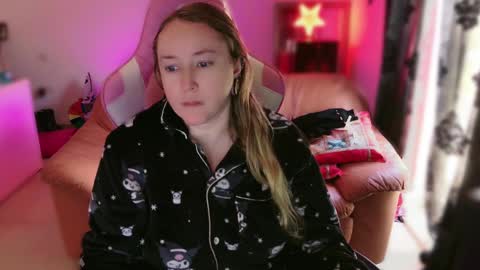 kissica online show from 03/09/25, 11:58