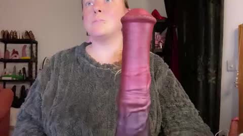 Snapshot of kissica chatting on 03/12/26, 07:31 kissica online show from 03/12/26, 07:31