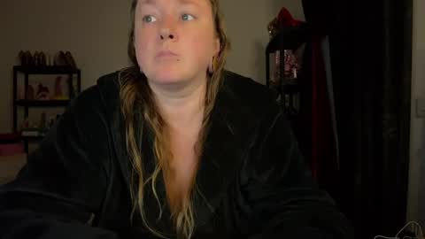 Snapshot of kissica chatting on 04/07/26, 07:14 kissica online show from 04/07/26, 07:14