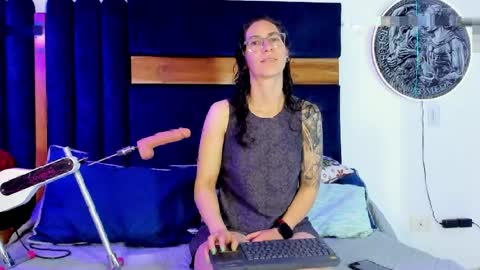 Kissing Company online show from 04/27/26, 03:37