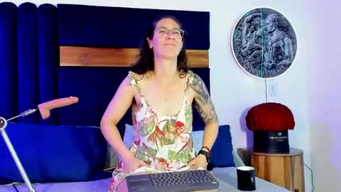 Kissing Company online show from 05/07/26, 05:02