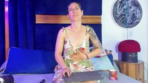 Kissing Company online show from 05/14/26, 03:35