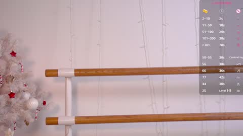 Snapshot of kisskiss_muah chatting on 12/22/24, 04:59 Kate  online show from 12/22/24, 04:59