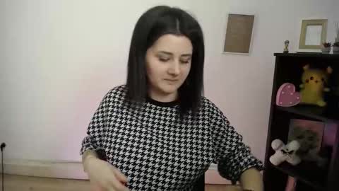 Snapshot of kissleoxx chatting on 03/24/26, 02:00 kissleoxx online show from 03/24/26, 02:00