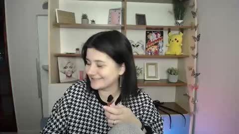 Snapshot of kissleoxx chatting on 04/01/26, 12:17 kissleoxx online show from 04/01/26, 12:17