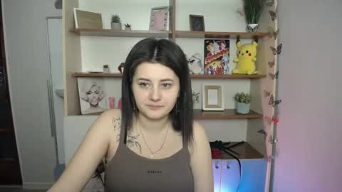 Snapshot of kissleoxx chatting on 04/02/26, 12:03 kissleoxx online show from 04/02/26, 12:03