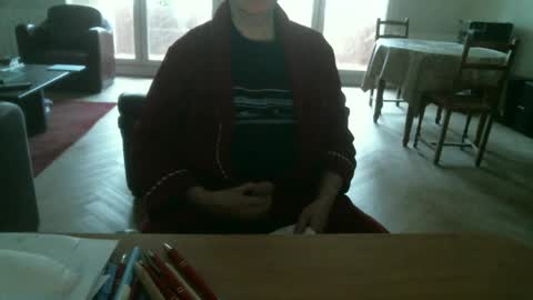 Snapshot of kisslog1 chatting on 12/08/24, 07:37 kisslog1 online show from 12/08/24, 07:37