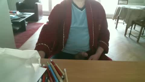 Snapshot of kisslog1 chatting on 01/01/25, 09:07 kisslog1 online show from 01/01/25, 09:07