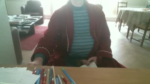 Snapshot of kisslog1 chatting on 11/09/25, 09:51 kisslog1 online show from 11/09/25, 09:51