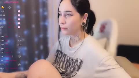 Snapshot of kissmenastya chatting on 10/22/25, 01:17 Nastya online show from 10/22/25, 01:17