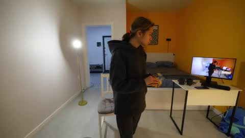 Snezhana online show from 10/19/25, 02:40