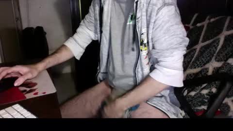 Snapshot of kissofbanned1983 chatting on 11/25/25, 02:17 kissofbanned1983 online show from 11/25/25, 02:17