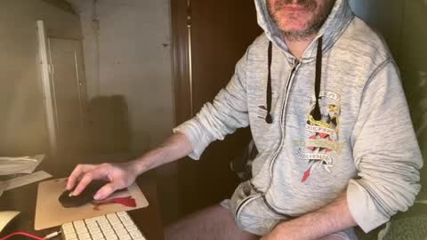 kissofbanned1983 online show from 04/13/26, 10:32