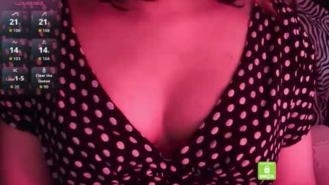 Snapshot of kisspriya chatting on 04/20/26, 07:26 J online show from 04/20/26, 07:26