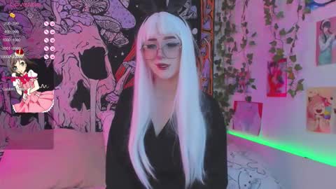 Kissthasky online show from 10/06/25, 07:22