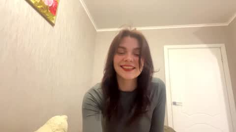 Snapshot of kissuthistime chatting on 04/29/26, 04:11 kissuthistime online show from 04/29/26, 04:11