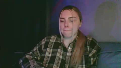 kit katiki1 online show from 02/11/26, 03:22