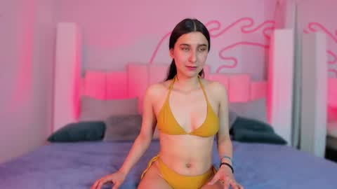 Snapshot of kitana_clark chatting on 09/16/25, 07:59 Kitana online show from 09/16/25, 07:59