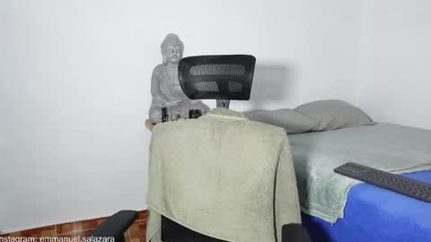 kite__ online show from 12/25/24, 11:31