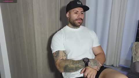 Snapshot of kite__ chatting on 01/12/26, 11:10 kite__ online show from 01/12/26, 11:10