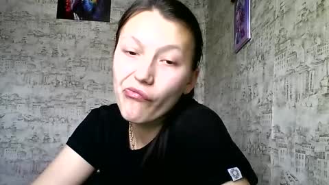Snapshot of kiti_kitiss chatting on 02/20/25, 12:04 kiti_kitiss online show from 02/20/25, 12:04