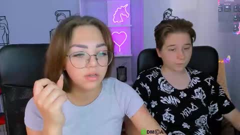 Snapshot of kitniss_dreamy chatting on 09/25/25, 06:39 kitniss online show from 09/25/25, 06:39