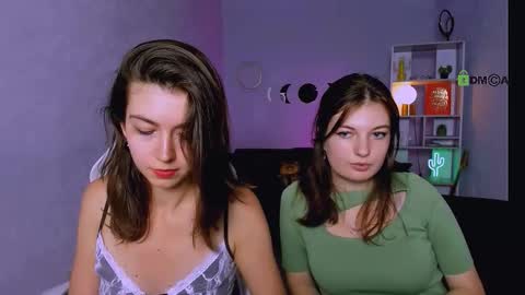 Snapshot of kitniss_dreamy chatting on 09/30/25, 12:32 kitniss online show from 09/30/25, 12:32