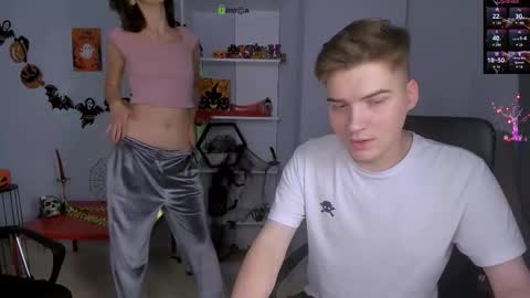 Snapshot of kitniss_dreamy chatting on 10/29/25, 08:21 kitniss online show from 10/29/25, 08:21