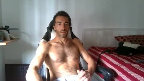 Steve Cocks online show from 02/05/26, 01:05