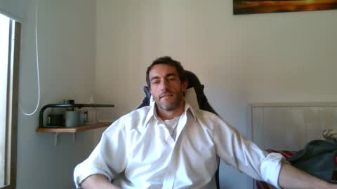 Snapshot of kitosssss chatting on 05/03/26, 03:07 Steve Cocks online show from 05/03/26, 03:07