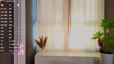 The sexy fox Kitsune online show from 02/28/26, 06:03