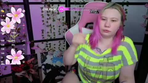 Snapshot of kitsune_little chatting on 04/07/26, 11:32 kitsune_little online show from 04/07/26, 11:32