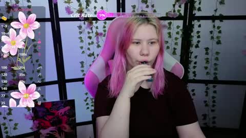 Snapshot of kitsune_little chatting on 04/13/26, 07:47 kitsune_little online show from 04/13/26, 07:47