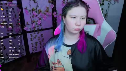 Snapshot of kitsune_little chatting on 06/16/26, 12:02 kitsune_little online show from 06/16/26, 12:02