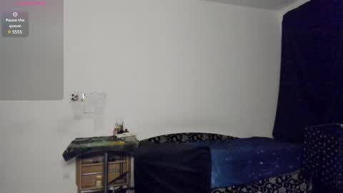 Kitsune online show from 12/25/24, 06:41