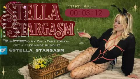 Snapshot of kitten142 chatting on 04/10/26, 08:02 Athena Rose online show from 04/10/26, 08:02