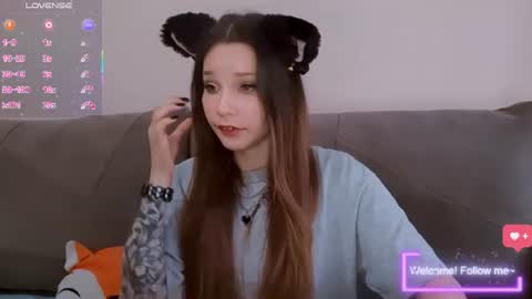 Snapshot of kitten_alisa chatting on 07/18/26, 01:26 Alissa online show from 07/18/26, 01:26