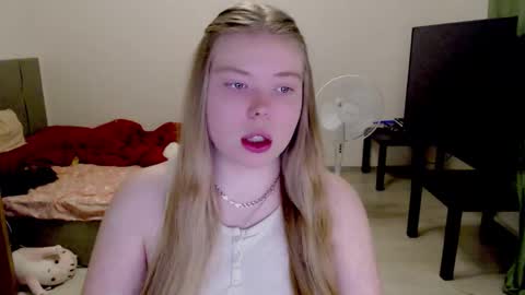 Jennyblonde and Emmabrunette online show from 01/07/26, 03:14