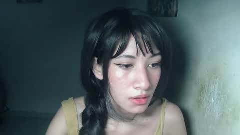 Snapshot of kitten_punches01 chatting on 07/05/26, 06:04 kitten_punches01 online show from 07/05/26, 06:04