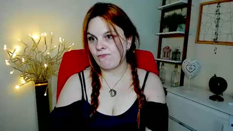 Kitten online show from 07/13/26, 12:41