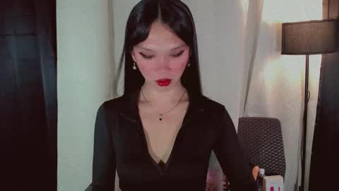KITTY online show from 10/10/25, 08:19