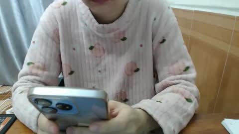 kitti_baby2x online show from 12/01/25, 01:54
