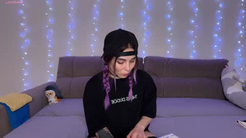 Veronica online show from 01/19/25, 09:34